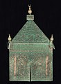239 images from the collection of Hajj and the arts of Pilgrimage (one image in this category existed before)