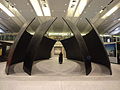 Tilted Spheres à l'aéroport international Pearson de Toronto (Terminal 1, Pier F)