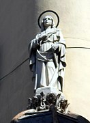 Estatua de Eduard Alentorn en La Boqueria, donde la leyenda sitúa su crucifixión.