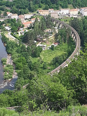 Image illustrative de l’article Viaduc de Chapeauroux