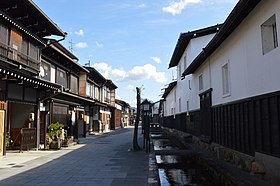 飛驒古川の瀬戸川と白壁土蔵街