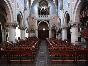 La nef et l'orgue.