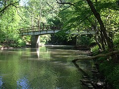 Footbridge near Jusserand Memorial