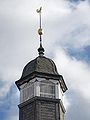 Dachreiter mit Schieferdeckung und vergoldetem Wetterhahn