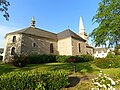 Église paroissiale Saint-Arnould, vue extérieure d'ensemble.