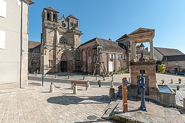 L'église prieurale.