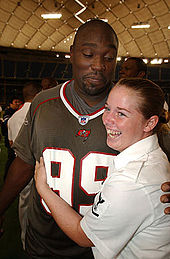 Warren Sapp visiting members of the US Navy