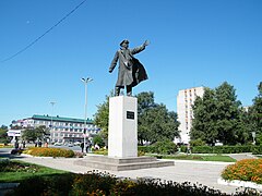 Monument Lénine, place de la Gare.