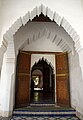 Example of lambrequin arches around the courtyard