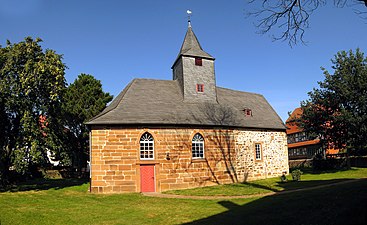 Die Kirche im Ort