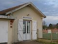 La bibliothèque, près de l'école