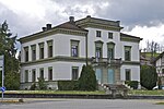 Villa Straehl mit Gartenpavillon