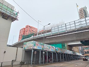 改道後的加士居道天橋東行線（2023年5月）