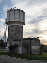 The water tower in Bouglainval