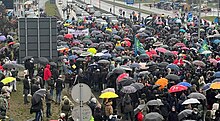 Demonstrators roadblocking on the Gazela Bridge, Belgrade on 11 December 2021