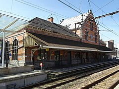 Bâtiment, côté voies.