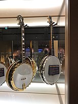 Bacon and Day banjo in American Banjo Museum.