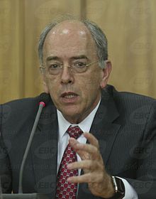 Pedro Parente addresses the press about his appointment to preside Petrobras, on 19 May 2016.