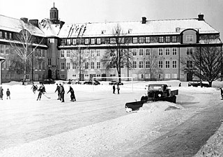 Tillbyggnaden från 1919 på ett fotografi från 1940- eller 1950-talet.