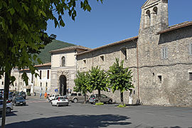 Stadttor Porta Ascolana vom Stadtrand gesehen