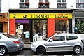 No 145 : devanture du la librairie Publico.