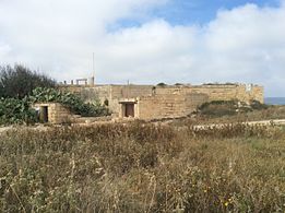 The rear of the battery with the 19th-century extension