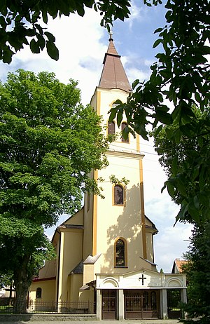 Сачуров, римо—католицький костел