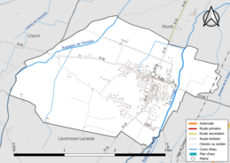 Carte en couleur présentant le réseau hydrographique de la commune