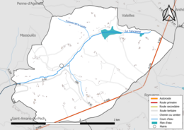 Carte en couleur présentant le réseau hydrographique de la commune