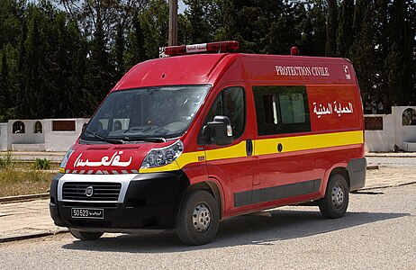 سيَّارة إسعاف للحماية المدنيَّة التونسيَّة