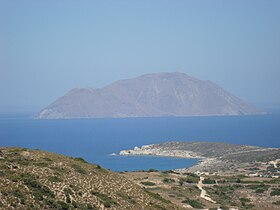 Vue de l'île depuis Milos