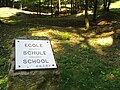 Plaque indiquant l'emplacement de l'école de Fleury.