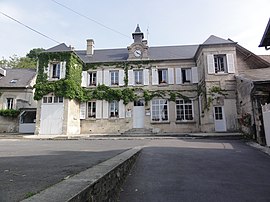 The town hall of Fontenoy