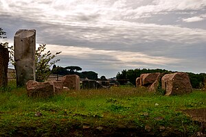 Arkitektoniska fragment av Apollo Palatinus tempel.