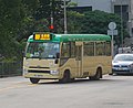 2017年8月起投入服務的豐田第7代石油氣小巴（車型代號7LL），設有19個座位，採用新款Vegaseat座椅和銀色窗框，以及使用八通電子路線顯示器，2019年起亦有豐田第7代石油氣小巴改為採用展暉電牌。冠榮車行的版本以及2019年後投入服務的同款車輛採用較豪華的Vogel座椅。