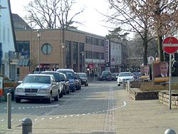 Shopping street Wedeler Landstraße in Rissen.