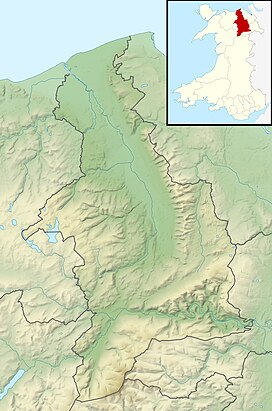 Cadair Bronwen is located in Denbighshire