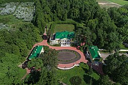 Aerial photo of the estate in Gorki Leninskiye (May 2017)