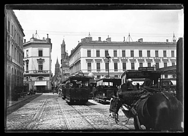 La place du Capitole et la rue du Taur, par Eugène Trutat (1899, Archives municipales).