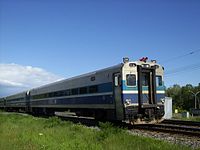 Train à la gare Pincourt/Terrasse-Vaudreuil