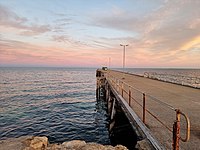 Edithburgh jetty approaching sunset