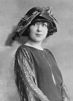 A photograph of actress Edna Hibbard in a black hat and black dress.