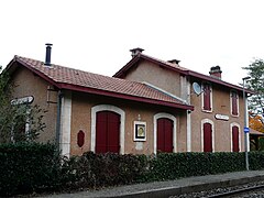 Les anciens bâtiments de la gare.