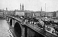 London Bridge around 1900 with traffic