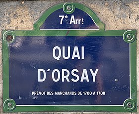 Voir la plaque.