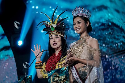 Nariswari with Miss World Indonesia 1983 Titi Dwi Jayati on 2023, attending Anugerah Desa Wisata Indonesia 2023 at Teater Tanah Airku, Taman Mini Indonesia in Jakarta, Indonesia.