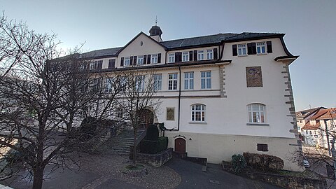 Schloss Pfauhausen, ehemaliges Renaissance-Kastell, Sitz der Linie Pfauhausen