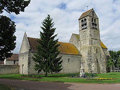 L'église Saint-Denis.