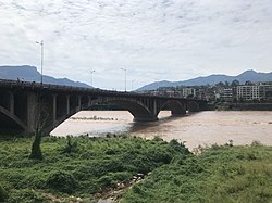 西門大橋