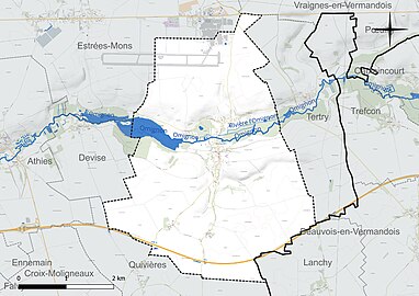 Carte en couleur présentant le réseau hydrographique de la commune